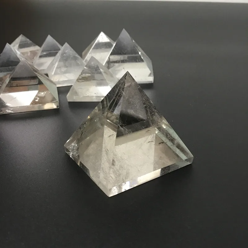 

Natural White Crystal Pyramid Natural Translucent White Crystal Pyramid Lucky Decoration