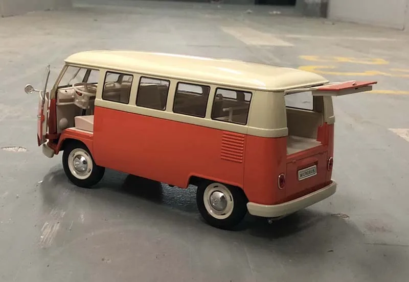 1:18 Volkswagen T1 Samba Van модель автобуса из сплава игрушечные машинки классический литой