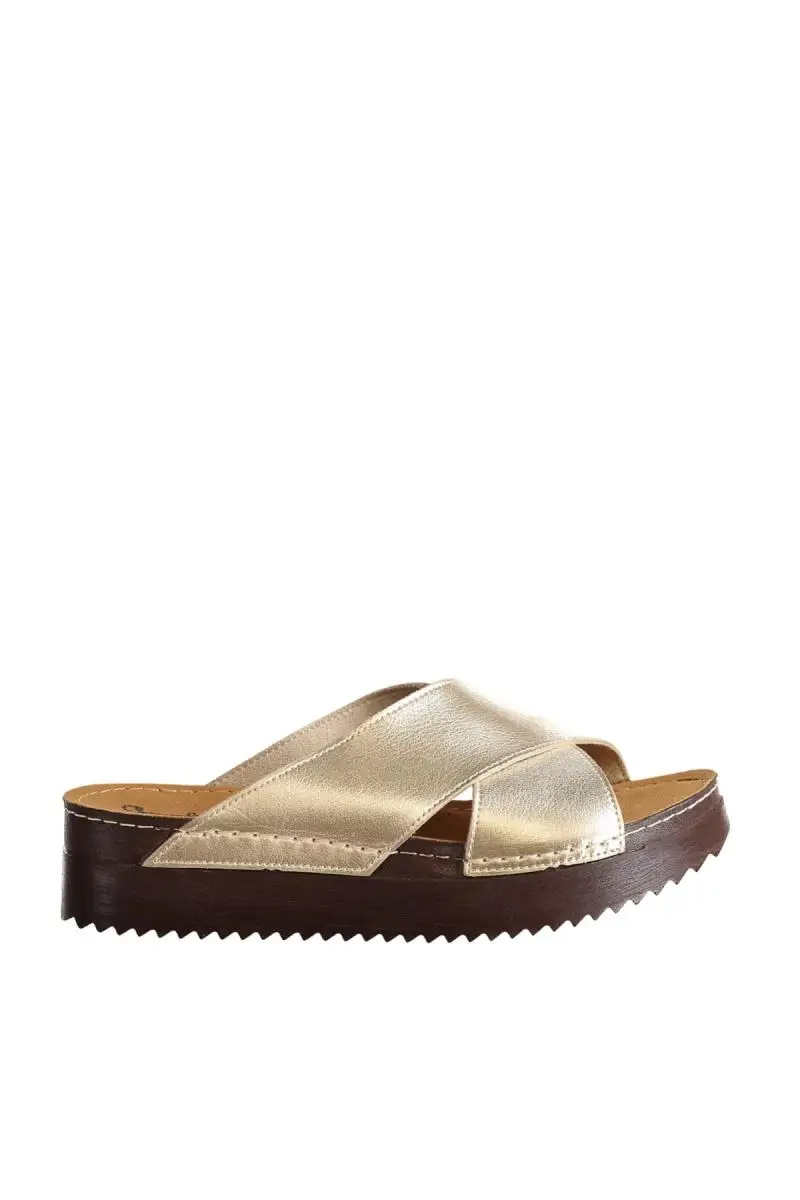 

Bambi Gold Women 'S Slippers F0332601809