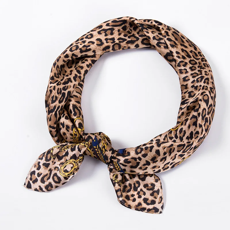 

Spring scarf ladies classic flower pattern leopard chain small scarf scarf