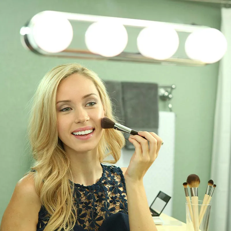 

Led Mirror Light Hollywood Four Bulb Mirror Headlights Installed Convenient Suction Cup Makeup Lamp Battery Powered Woman Gift