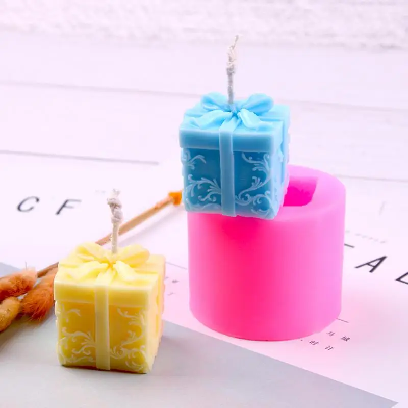 

Hot 3D Knitting Wool Cylinder Silicone Candle Silicone Mould Lines Cylinder Shape DIY Candle Mold Craft Tools Christmas Gift