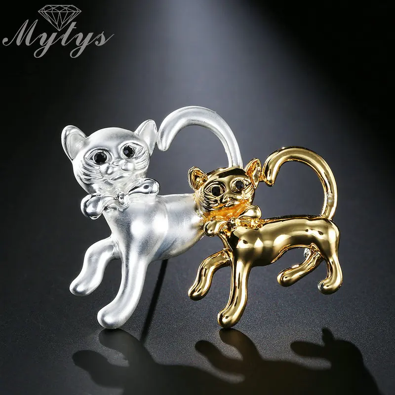 

Mytys Silver and Yellow Gold Color Double Cats Brooches Lovely Animal Brooch Pins for Girls and Women Dress Clothing Pins X304