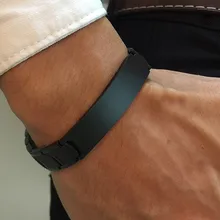 Браслет с гравировкой ID Man, твердый черный браслет из нержавеющей стали, мужской персонализированный браслет, опт