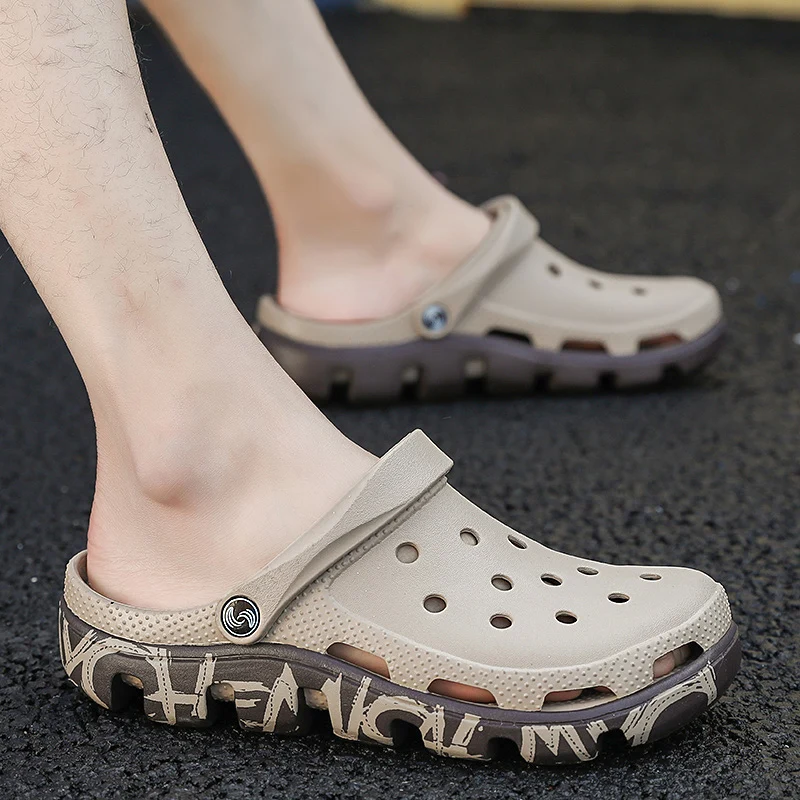 Men Clogs Crocse Outdoor Mens Sandals Summer Beach Sandals Croc Shoes Erkek Sandalet Sandale Homme Sandalias HomemSize 39-47