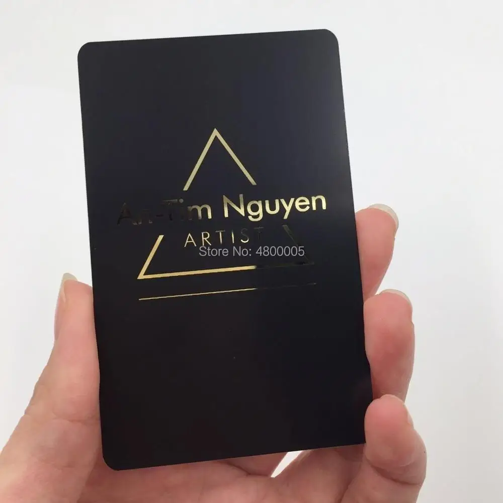 

85*54*0.8mm Beautiful plated black metal business card silk printing gold words metal card