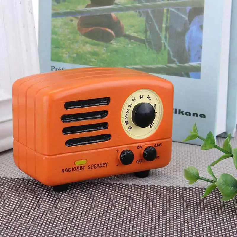 DIY Hand Cranked Retro Radio Music Box Classical Wooden Box for Kids Wind Up Toys Gifts