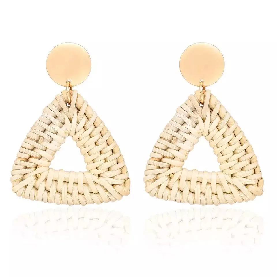 

Summer Bohemian Triangle Straw Woven Round Metallic Sequins Dangle Earrings For Women Geometric Exaggerate Pendant Beach Jewelry