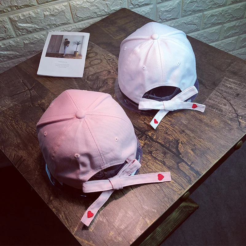 

Cute Love Heart Women's Cap Adjustable Baseball Cap Panel Snap Back White Pink Black Sun Visor Truck Hat Gorras