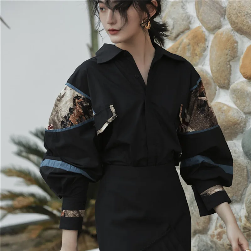  LANMREM 2020 New Fashion Spring Black Print Retro Shirt Female's Batwing Long Sleeve Personlity Blo