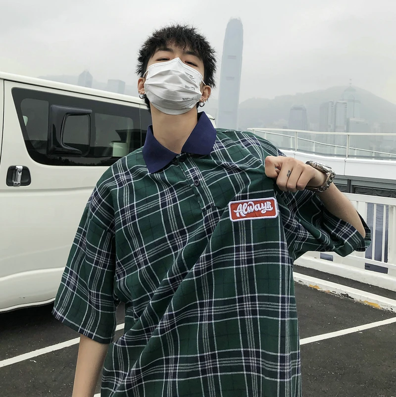 

Men's short-sleeved polo shirt 19 summer new style loose letter badge hit color lapel plaid short-sleeved casual men's clothing