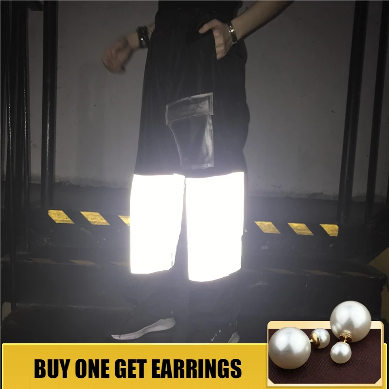 

HOUZHOU 2019 New Reflective Cargo Pants Women Streetwear Jeggings Hip Hop Loose PVC Pocket Full Length Trousers Patchwork Loose