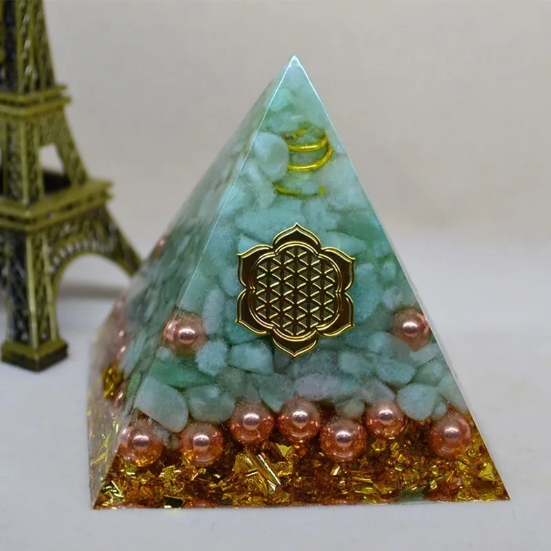 

Orgonite Pyramid Natural Aura Tianhe Stone Crystal Energy Decoration Bring Good Luck Handmade Resin Decorative Craft Jewelry