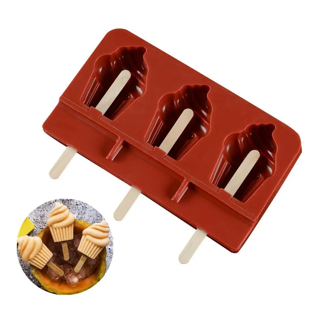 

3-slot Silicone Ice Tray With Cover Anti-overflow Ice Cube Plastic Tray DIY Ice Cream Cake Mold Kitchen Accessories