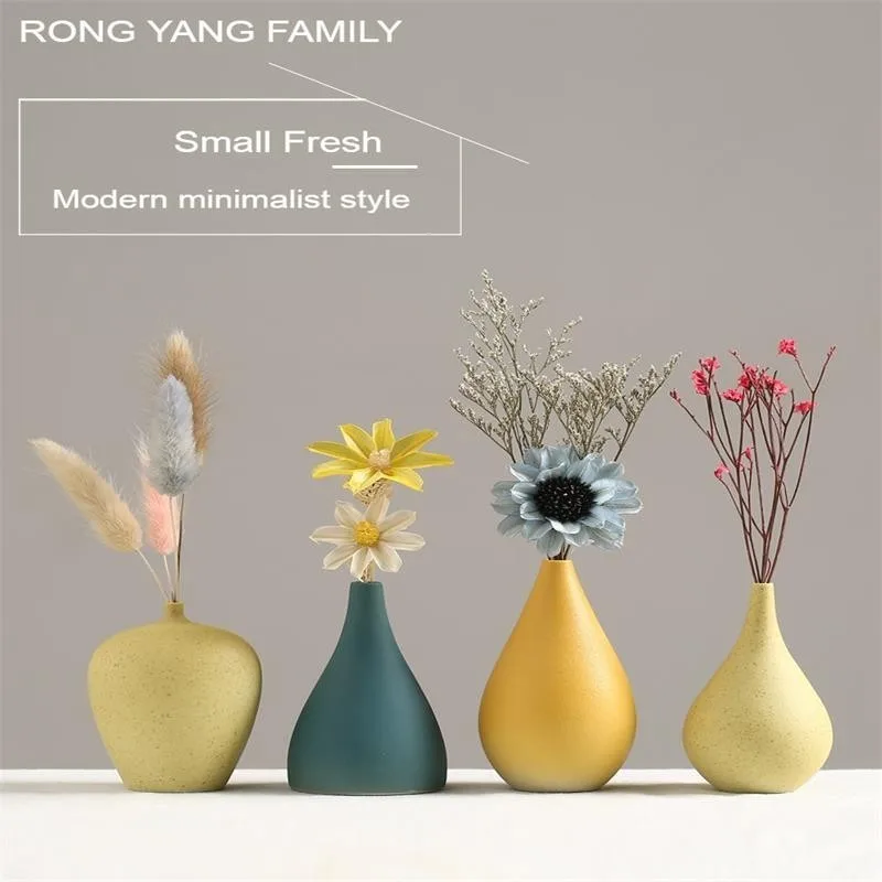 

Ceramic Small Vase Decoration European Minimalist Fashion Home Holiday Wedding Flower Arrangement Dry Flower Mini Decorations