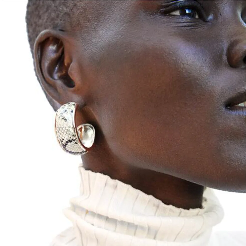 

GEREIT 2019 Boho ZA Fashion Glass Stud Earrings For Women Multicolored Shiny Earrings Wedding Party Girl Gifts Gold Color Jewel