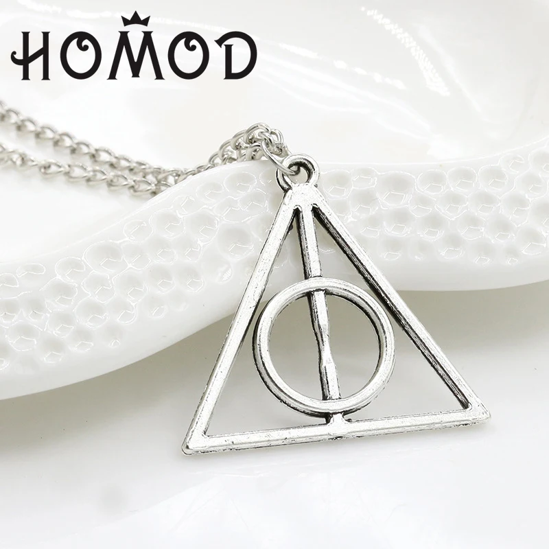 

HOMOD Retro Harri Potter Luna And The Deathly Hallows Pendant Necklace Retro Triangle Round Sweater Chain Necklace