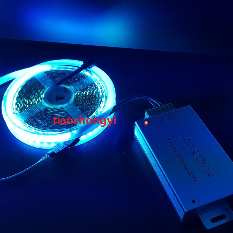 

DC12V 5M 5050 RGB 600LED LED Strip light non waterproof IP20 + 24A 44key IR Remote Controller