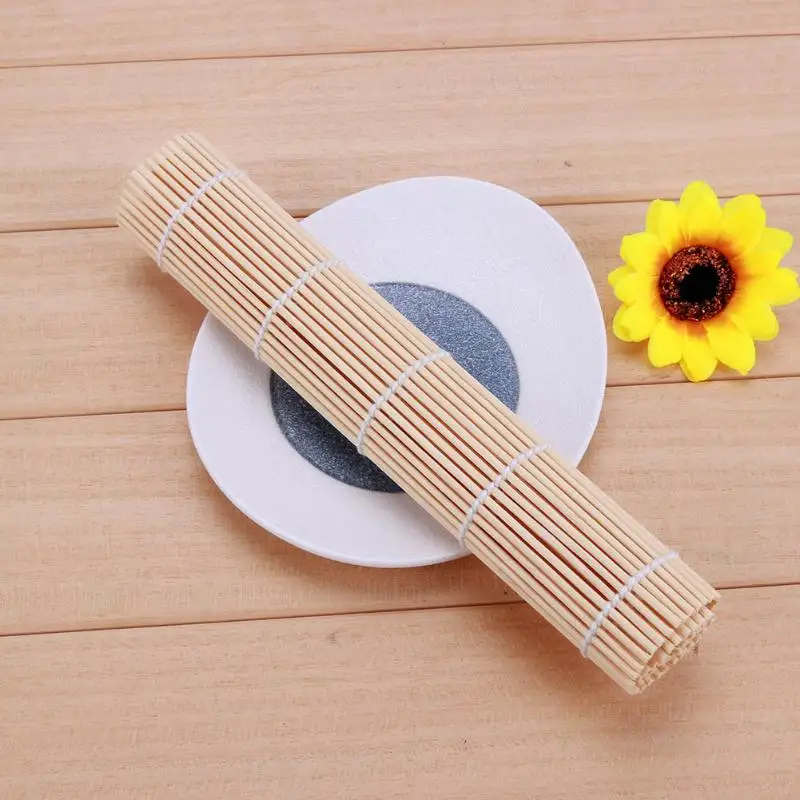 cheap 1pcs Bamboo Rolling Sushi Mat DIY Japanese Sushi Roller Hand Japanese Sushi Maker Tools