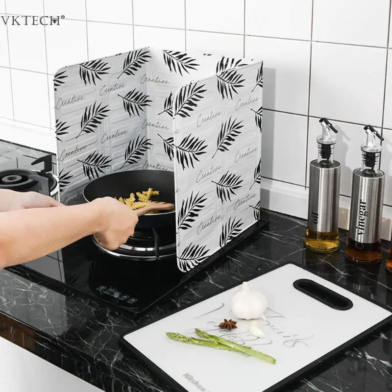 

Wall Oil Splash Guard Aluminum Foil Gas Stove Shield Oil Splatter Screen Kitchen Tool Cooking Insulate Splash Proof Baffle