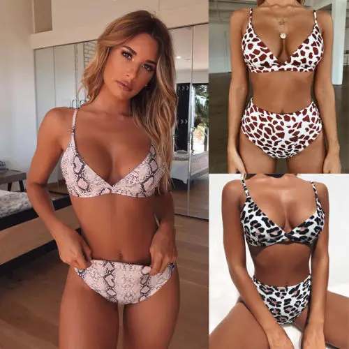 

Two-Pieces Women's Bikini Set Padded Bra Crease Bandeau Swimsuit Beach Swimwear Bathing Suit Beachwear