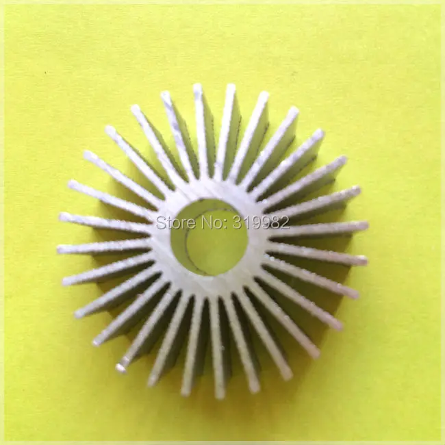 

100pcs LED Aluminum Base Heat sink LED Radiator For 3W 4W 5W High Power Lamp DIY LED Cooler Sunflower UFO Round LED PCB Radiator