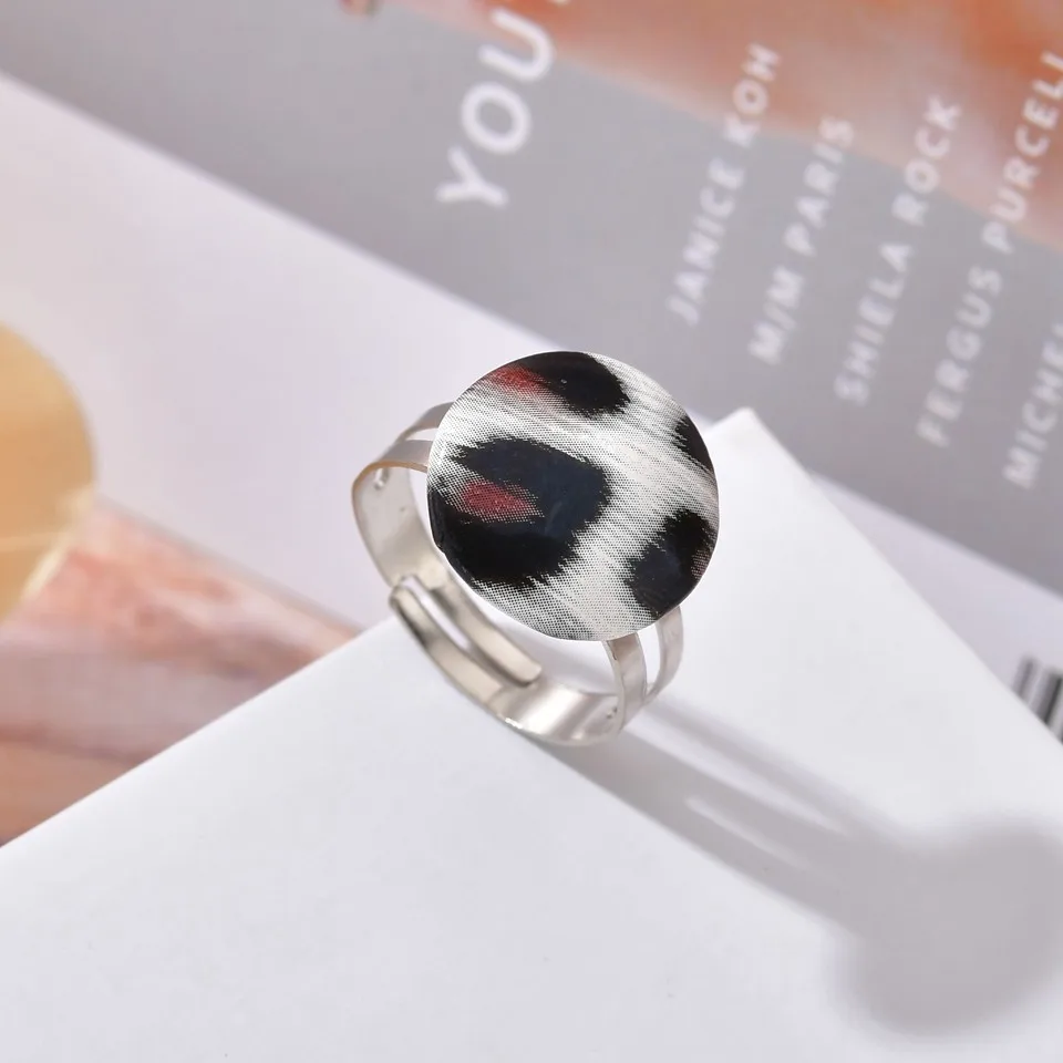 

Sexy Colorful Spots Leopard Snake Pattern Ring For Women Adjustable Special Party Rings Jewelry For Women Friend Wonderful Gifts