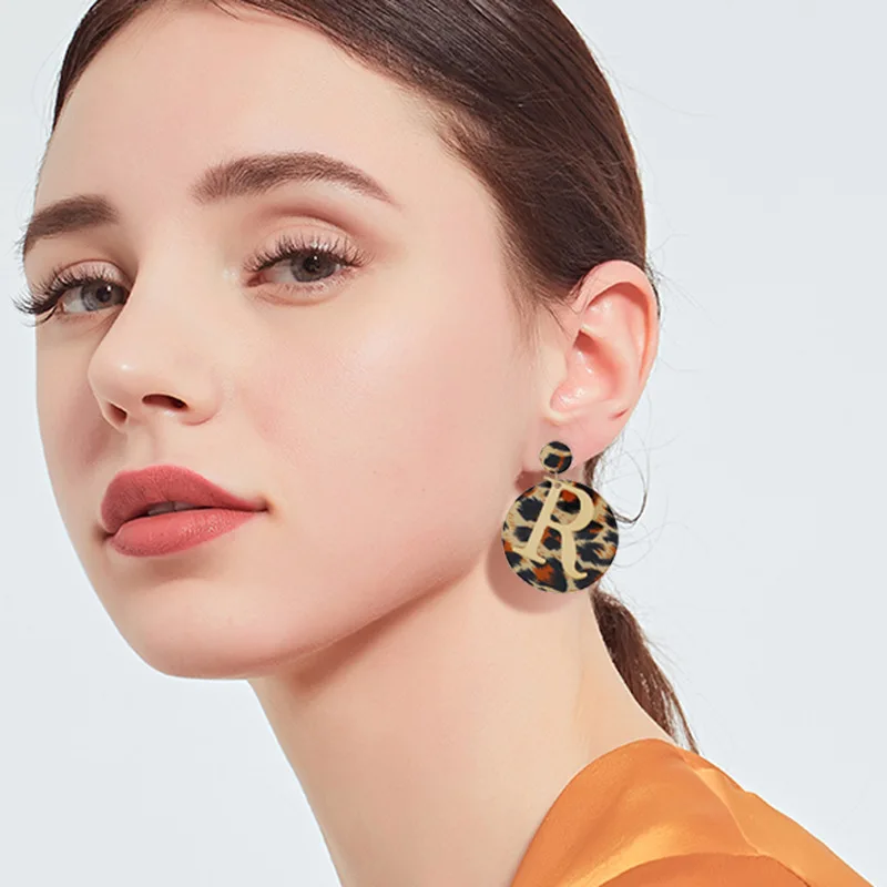 

Fashion Trend Openwork Letter Stud Earrings Geometric High-grade Wood Leopard Circle Party Stud Earrings Ladies Gift