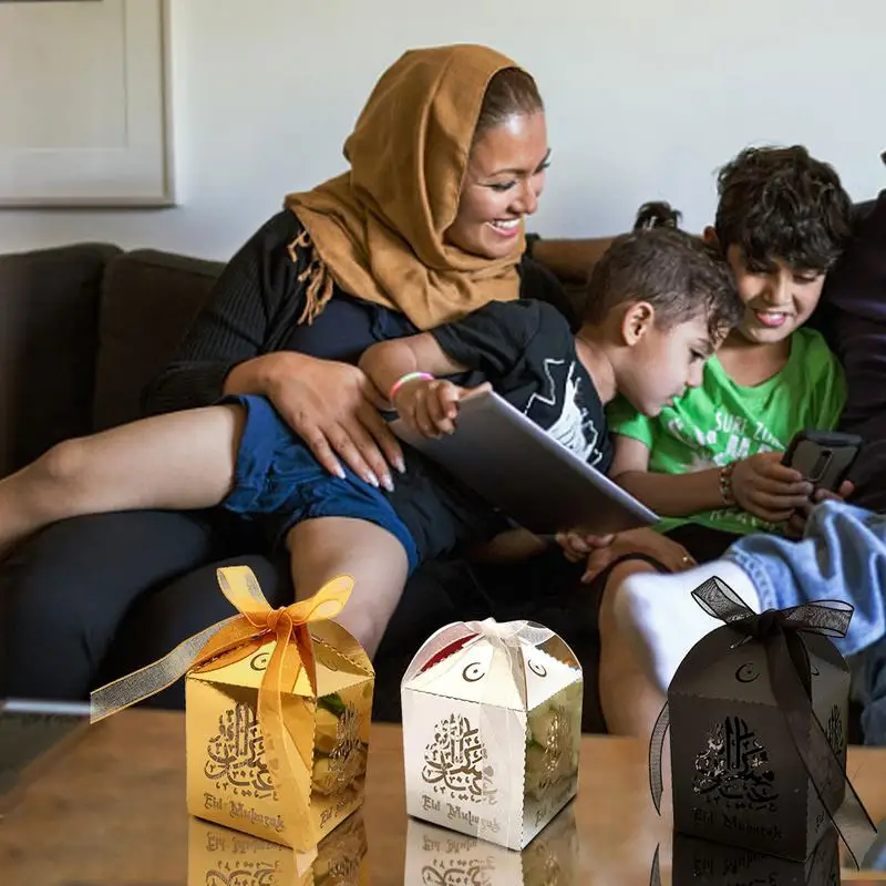 

50PCS Eid Mubarak Golden Candy Chocolate Box Ramadan Kareem Sugar Hollow Storage Case with Party Ribbon Supplies