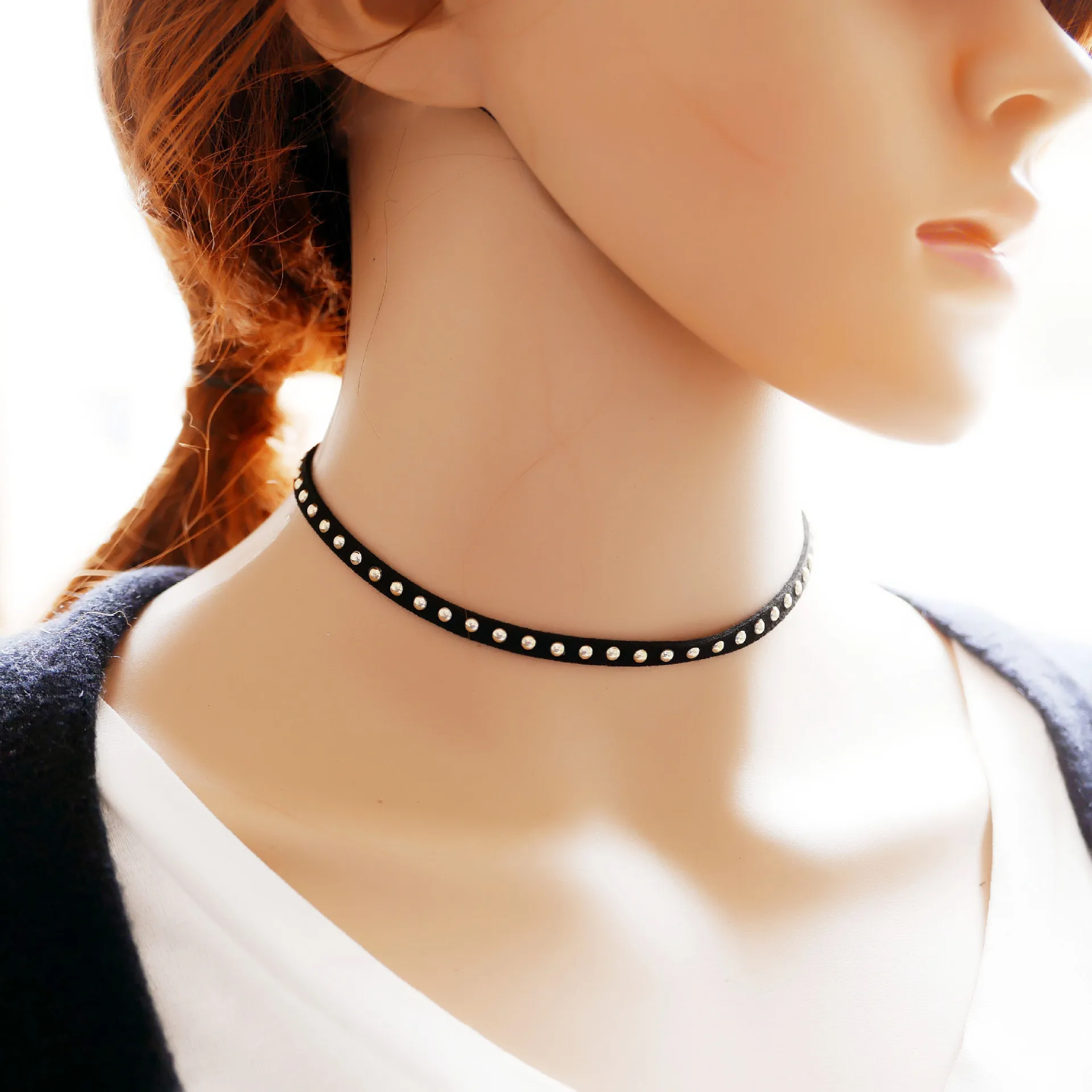 

Yewa's Store Stage Accessories Riveted Velvet Collar Neck Chain Necklace Black & Blue Necklace The New Listing Arrivals Sale