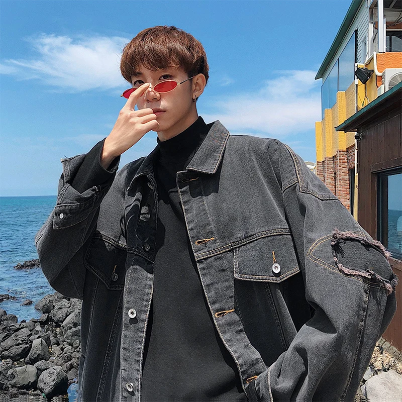 denim jacket streetwear outfit