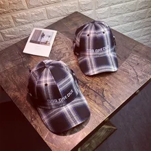 Весенняя и Осенняя новая Корейская вышивка буквами черно-белая полосатая Мужская и женская уличная модный Козырек Кепка