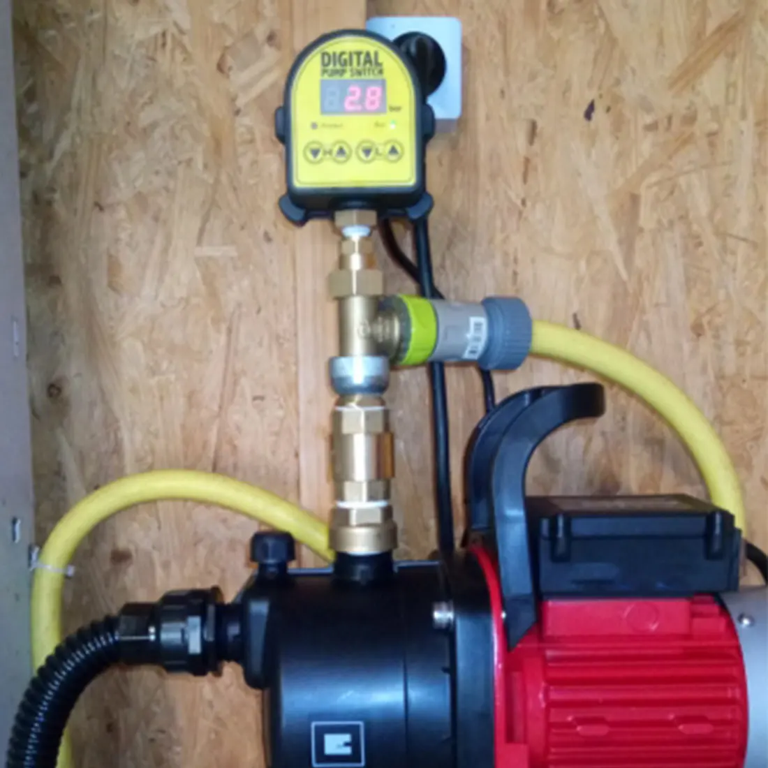 

220V AC 10A. Digital Switch Controller Automatic Air Pump Water Pump Pressure Switch Controller for Water Pump