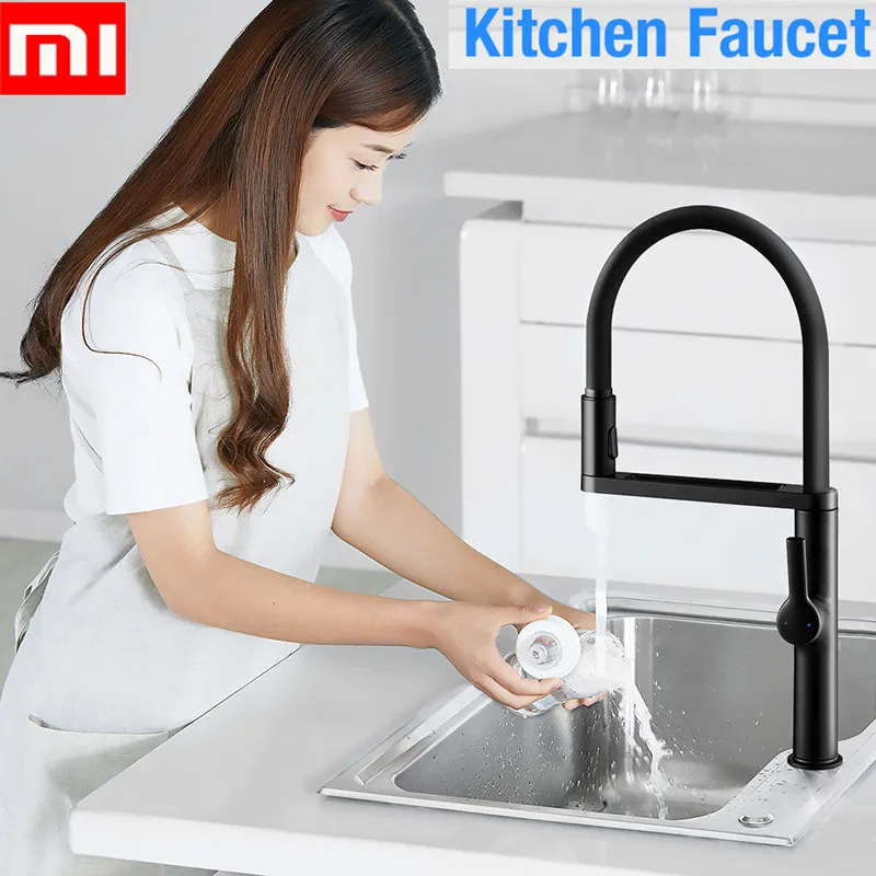 1 0.5s Effluent / 300 Degree Rotation / Two Splash Modes Kitchen Faucet For Kitchen Bathroom Sink F