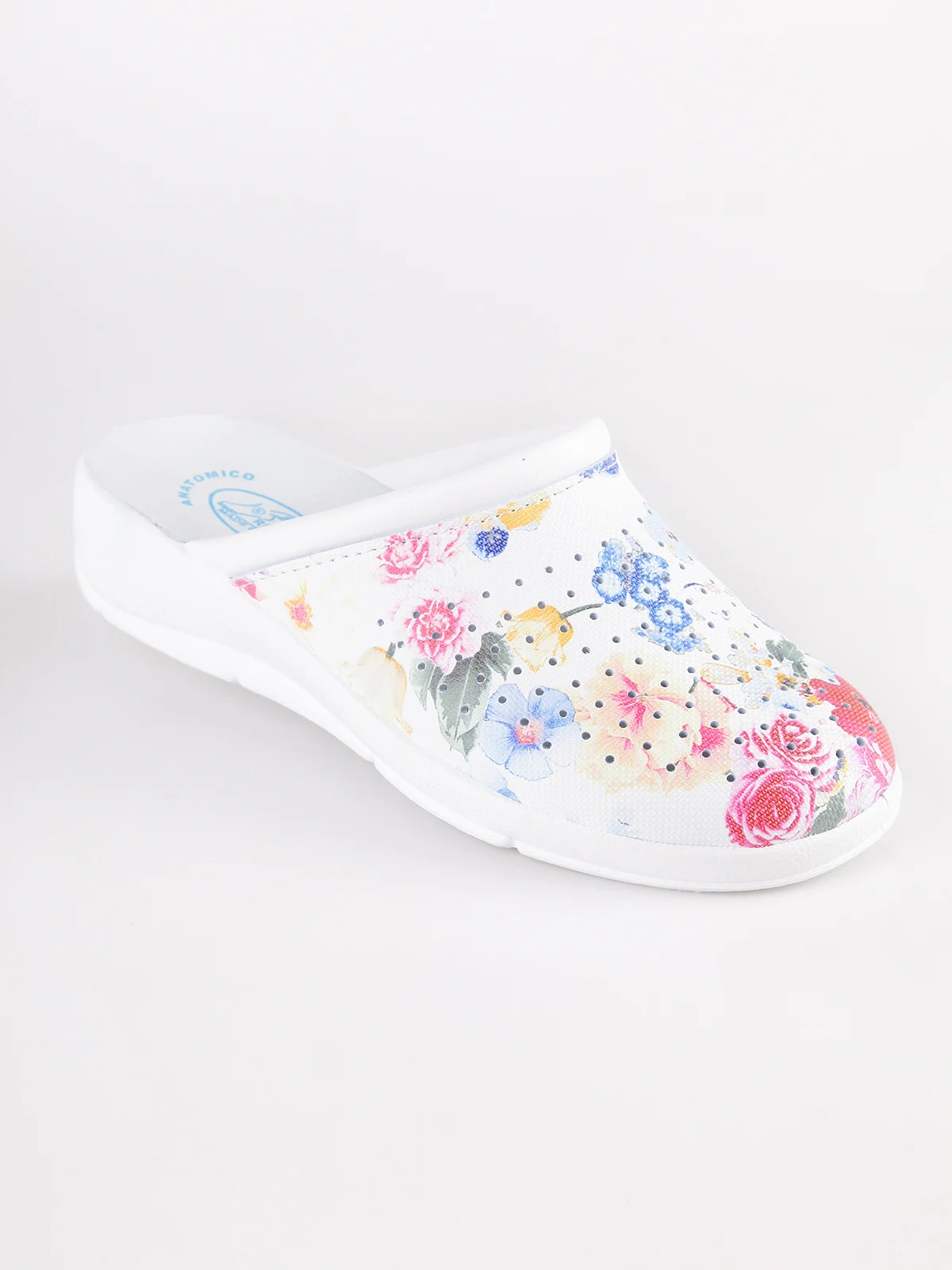 Slippers nurse shoes flowerin Slippers from Shoes on