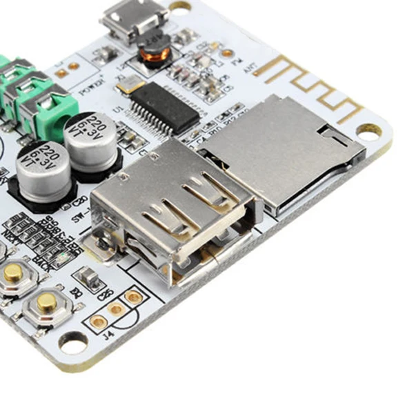 Плата цифрового усилителя с Bluetooth аудио приемником и Usb портом Tf