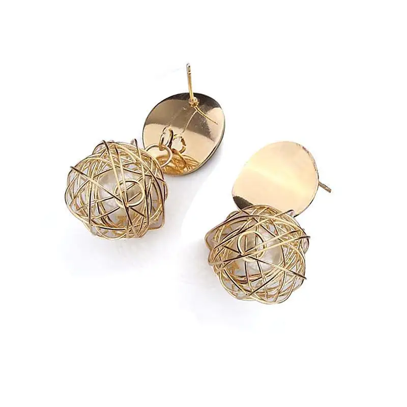 

Women Retro Geometric Earrings Simple Woven Ball Pearl Stud Earrings Accessories Party, Wedding, Everyday