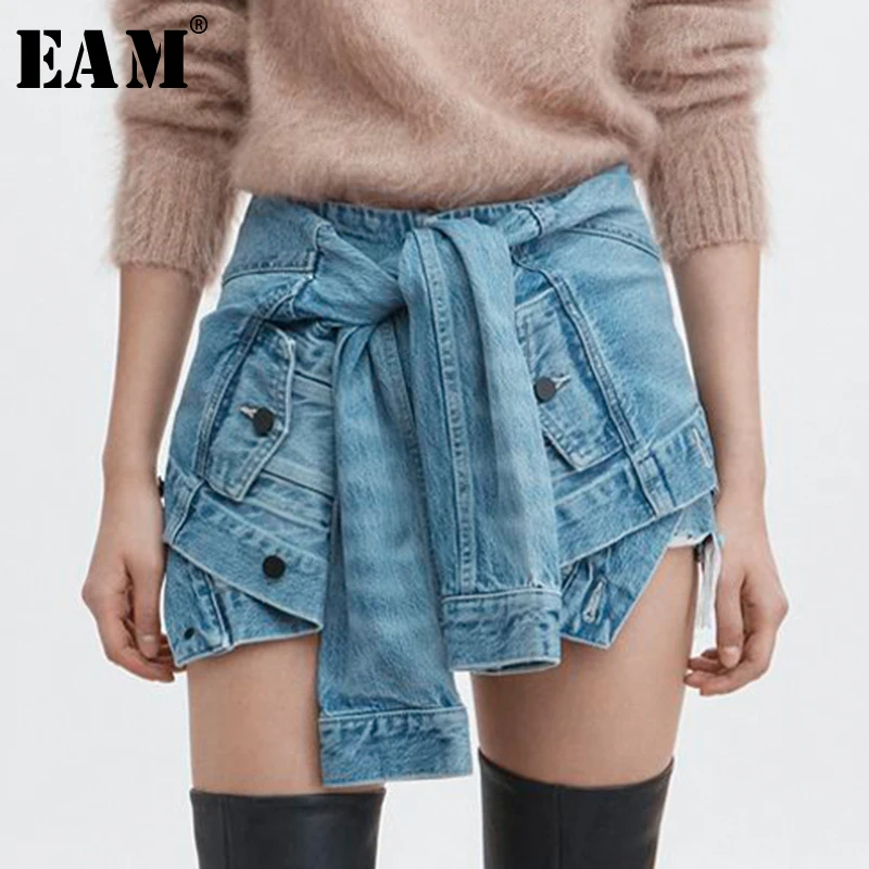 

[EAM] 2019 Autumn Winter Woman Light Blue Color High Tight Waist Lace-up Pleated Furr Spliced Irregular Short Pants LI182