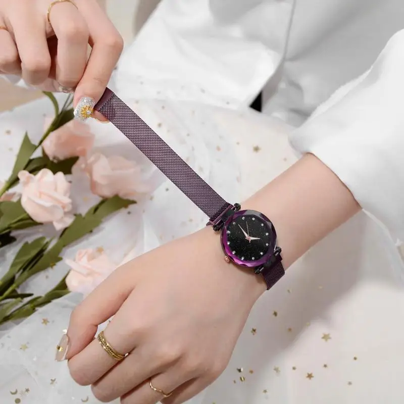 

Fashion & Casual New Elegant Magnet Buckle Analog Watches Women Star Sky Dial Quartz Wristwatch relogio feminino