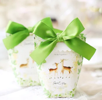 

50 Pcs European Sika Deer Couple Wedding Favors Candy Boxes Bomboniera Sachet Party Gift Box Paper Candy Gift Bags Giveaways Box