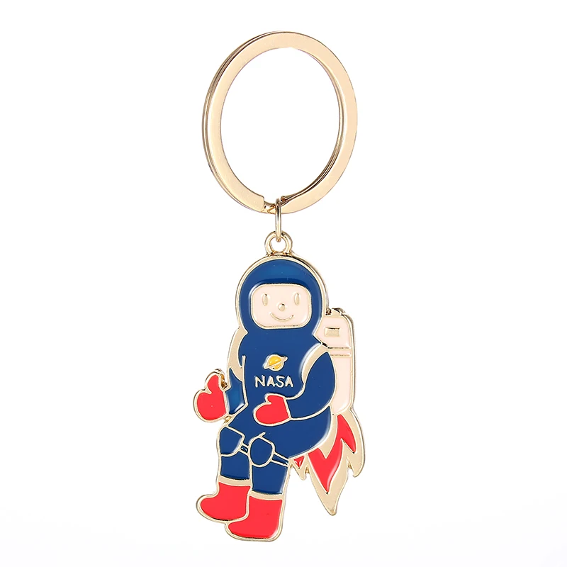 

New Enamel Astronaut Keychain Galaxy Universe Meditation Spaceman Key Chains Personalised Creative Car Keychain Jewelry Gifts