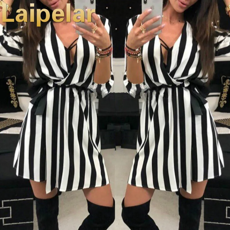 

Laipelar 2019 Summer Women Striped dresses Sexy V-Neck white black Stripe dress Beach casual loose belt Party dress Vestidos