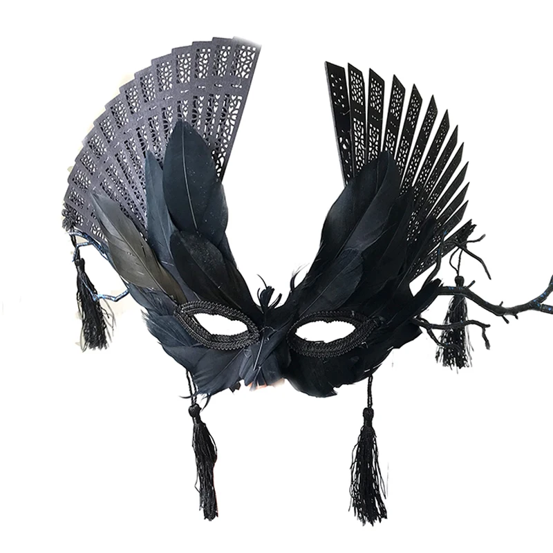 

Feather Fan Mask Handmade Fancy Dress Tassels Venetian Masquerade Ball Party Carnival Mask Gothic Accessory Costumes Photograph