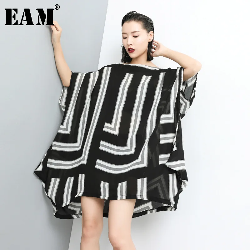 

[EAM] 2019 New Spring Summer Slash Neck Half Sleeve Striped Split Joint Oversize Big Size Dress Women Fashion Tide JT143