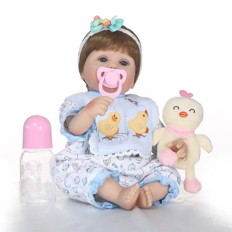 

40cm/15.75in Silicone Simulated Lifelike Cloth Body Reborn Doll With Hand Basket Set For Baby Toys