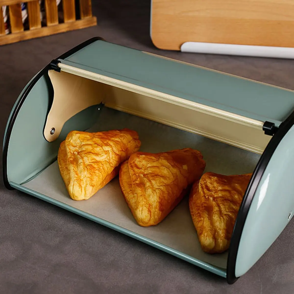 

French Vintage Blue Bread Box Storage Bin Keeper Food Kitchen Container Galvanized Iron Snack Boxes For Home Decor 32X22X14cm