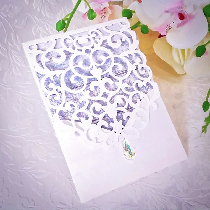 

Valentine's Day New Dies Metal Cutting Die Scrapbooking Craft Die Cut for DIY Paper Cards Making Wedding Invitation Decorative