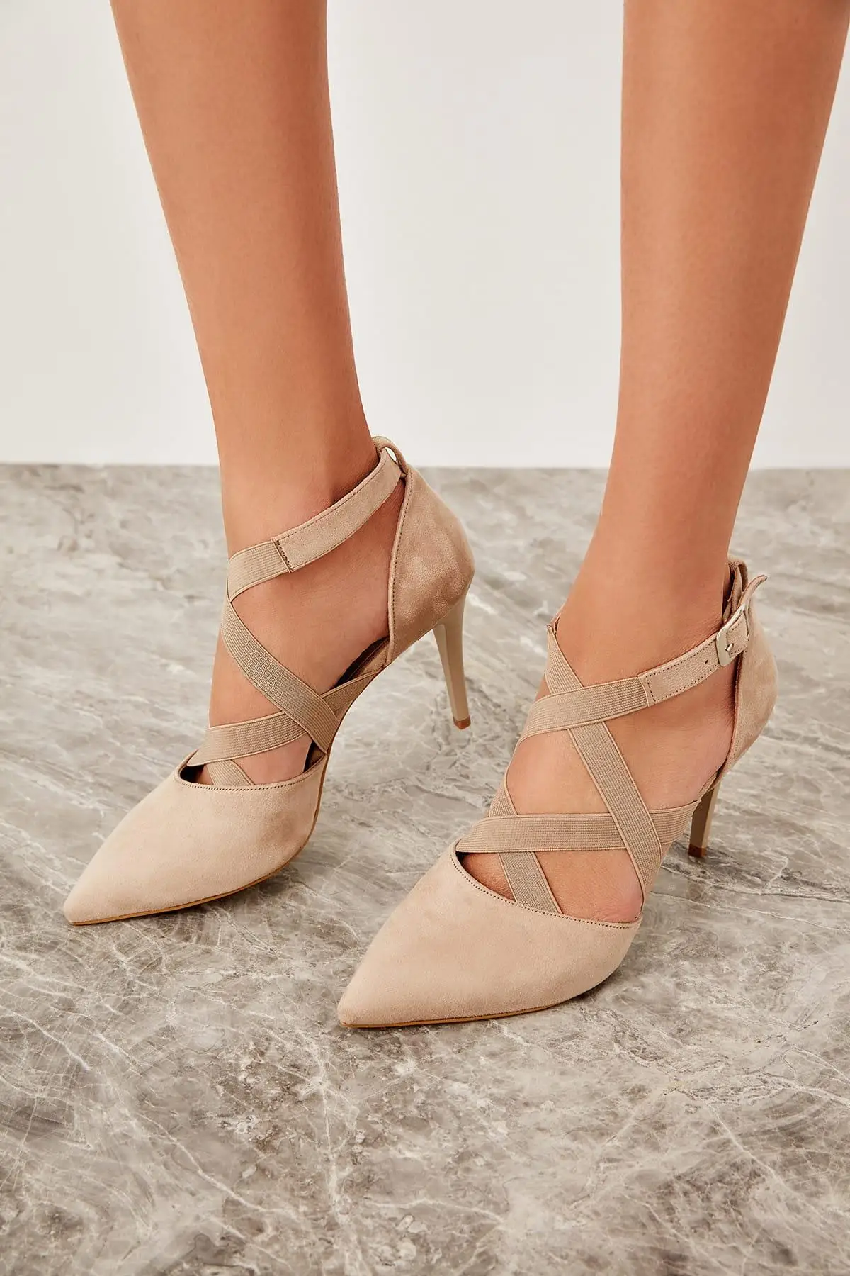 

Trendyol Ten Suede Women 'S Heels Shoes TAKSS19AZ0004