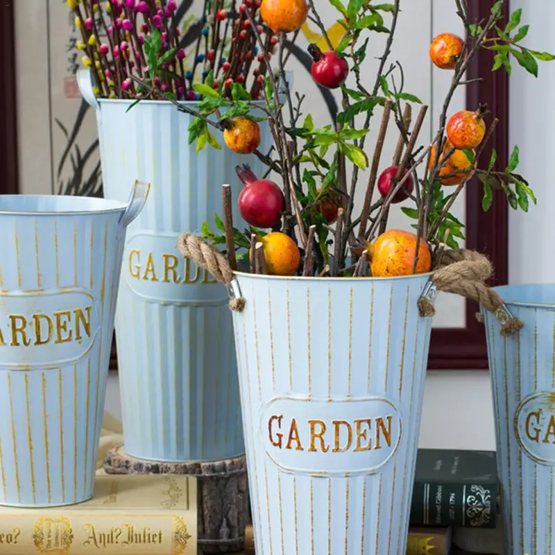 

Vintage Metal Iron Flower Pot Garden Shabby Vase Barrel Planter Decor Crafts Flower Pots Home Decorations