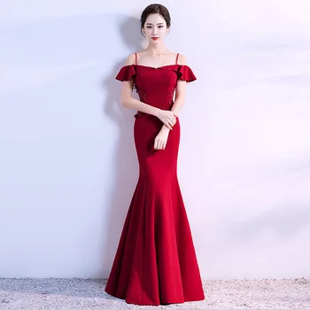 

Sexy Backless Dresses Red Mermaid Lace Dress Long Off Shoulder Evening Gowns Sexy Ruffle Robe Dressvestido 2018